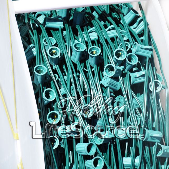 1000&#039; C9 Bulk Light Line Spool - Green Wire with 666 Sockets; SPT-1